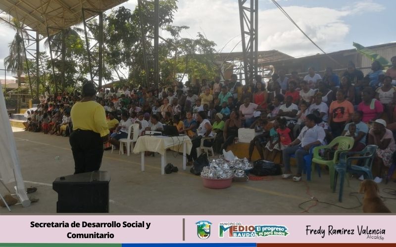 En Puerto Meluk, cabecera municipal del Medio Baudó, se realizó importante socialización de la estrategia tránsito a renta ciudadana.