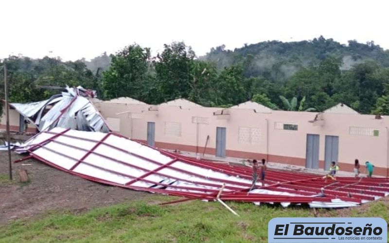 Fuerte vendaval causó graves afectaciones en viviendas y demás bienes en el Municipio del Bajo Baudó.