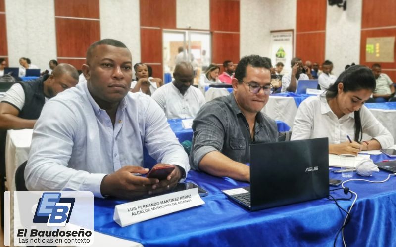 Alcaldes de Chocó firman su compromiso para continuar la implementación de los PDET en sus municipios.   