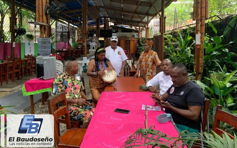 La Academia de Historia del Chocó brinda homenaje a Yenny Cárdena Mepaquito, la penélope del Chocó.