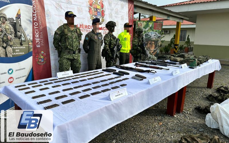 En combate, Fuerzas Militares incautan abundante material de guerra y neutralizan a un integrante del Clan del Golfo en Chocó.