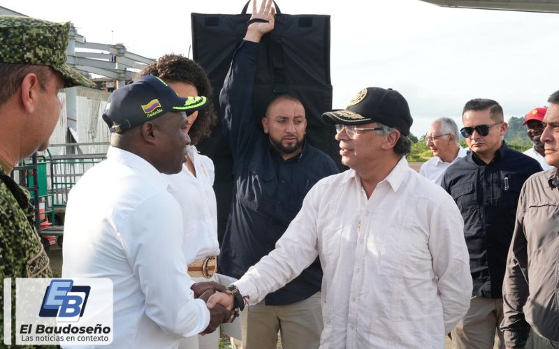 El Gobierno nacional conecta al Pacífico: primera piedra para modernizar el aeródromo de Bahía Solano con más de $100 mil millones.