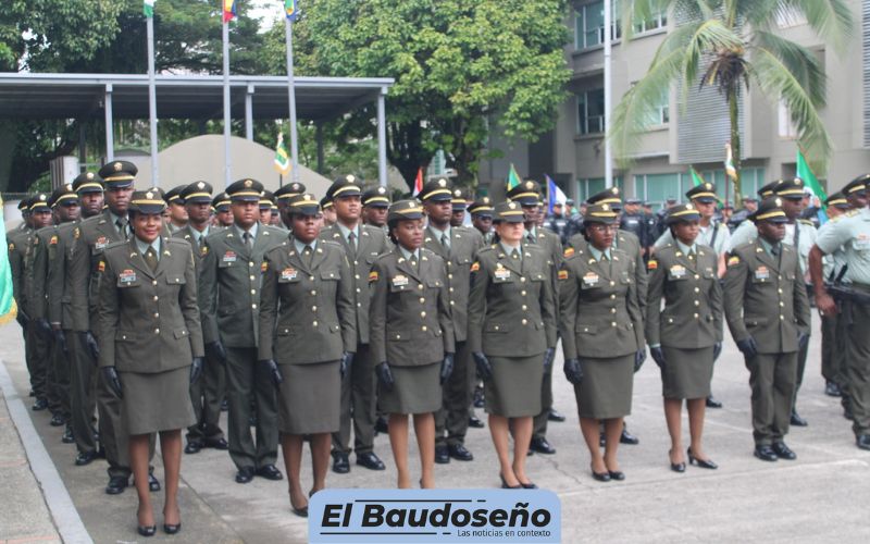 189 héroes de la Policía Nacional de los colombianos en el departamento del Chocó, mujeres y hombres fueron ascendidos.